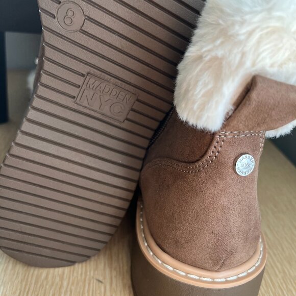BNWT Madden NYC Faux Fur Cuff Lace Up Booties (8) in coffee tan / cream lining - Picture 4 of 10